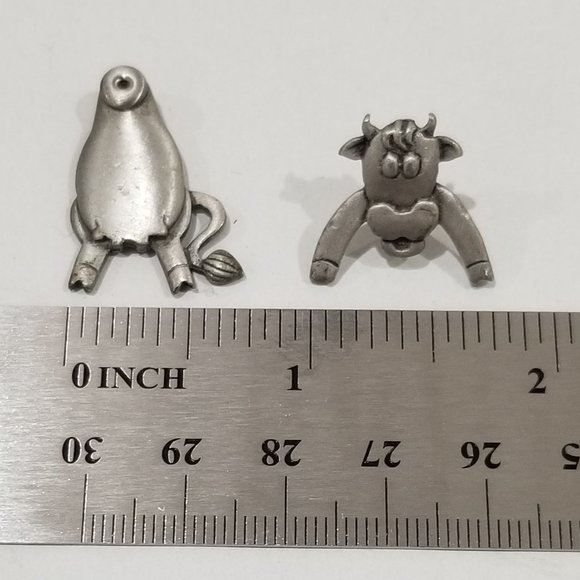 Jonette Jewelry Company - Pewter single stud earring - 2 piece dangling cow - Picture 10 of 13